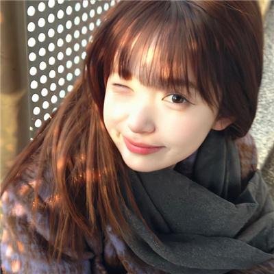 茜色如烧